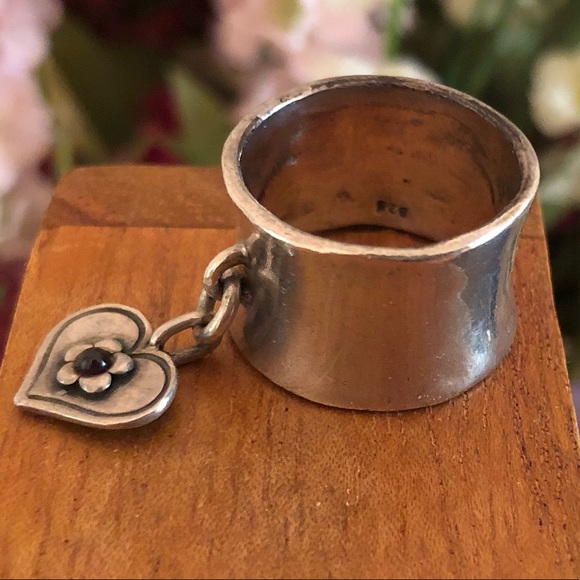 Vintage Sterling Silver Garnet Reversible Heart Charm Ring Size 7 - Picture 15 of 16